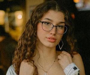 sydney vexina|Sydney Vezina Bio